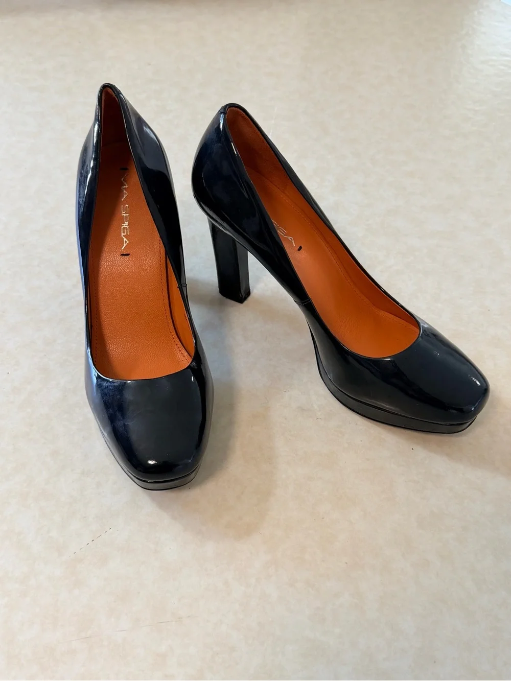 Via Spiga Navy Patent Leather Square-Toe Pumps